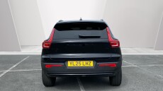 Volvo XC40 2.0 B4P Plus Black Edition 5dr Auto Petrol Estate